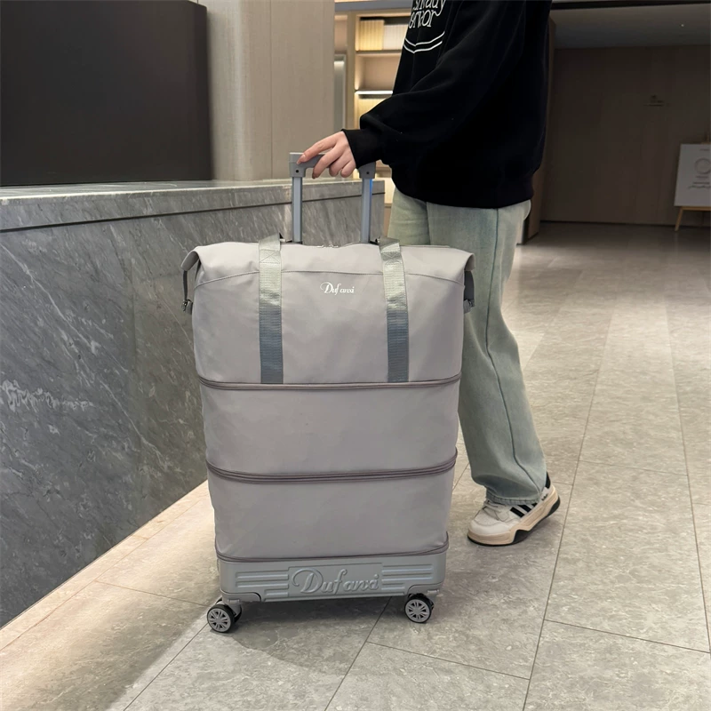 带轮背拉两用登机旅行包 大容量学生行李袋 图3
